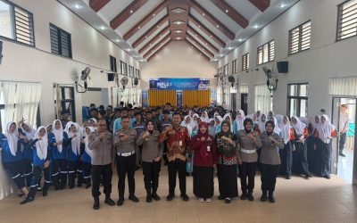 Tingkatkan literasi digital, Polres Lamongan edukasi AI di SMKN 2 Lamongan